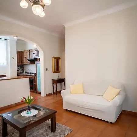 Apartment Hostfacile - Inglesi - 3 Bedrooms - Wifi *